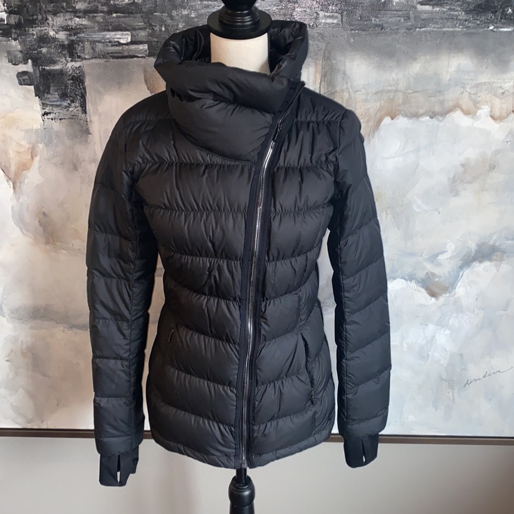 Athleta Puffer Coat - Picture 2 of 16